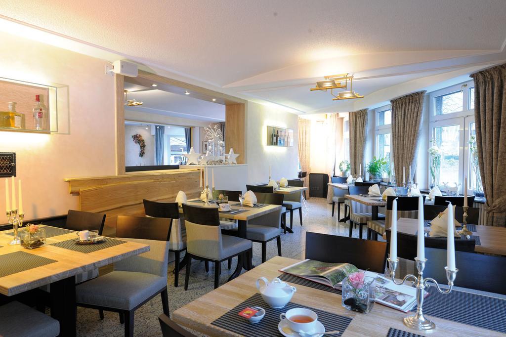 Landidyll Hotel Haus Hochstein Eslohe Bagian luar foto