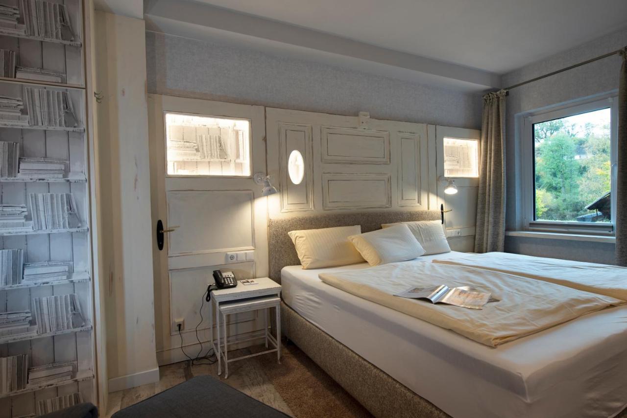 Landidyll Hotel Haus Hochstein Eslohe Bagian luar foto