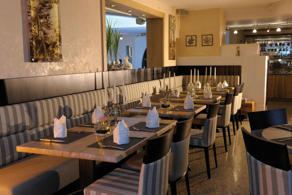 Landidyll Hotel Haus Hochstein Eslohe Bagian luar foto